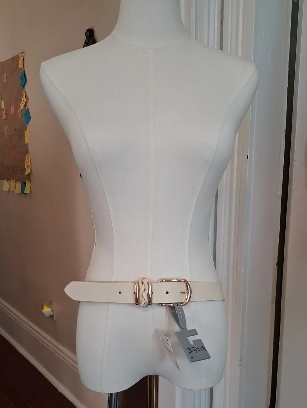 Linea Pelle Ivory Women's Waist Belt with Gold-Tone Braided Buckle Size Medium